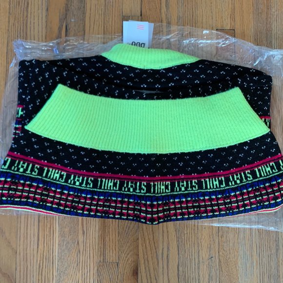 Urban Outfitter Sweater, BDG Sweater, Crop Sweater, Penguin Sweater, Neon top - Picture 5 of 7